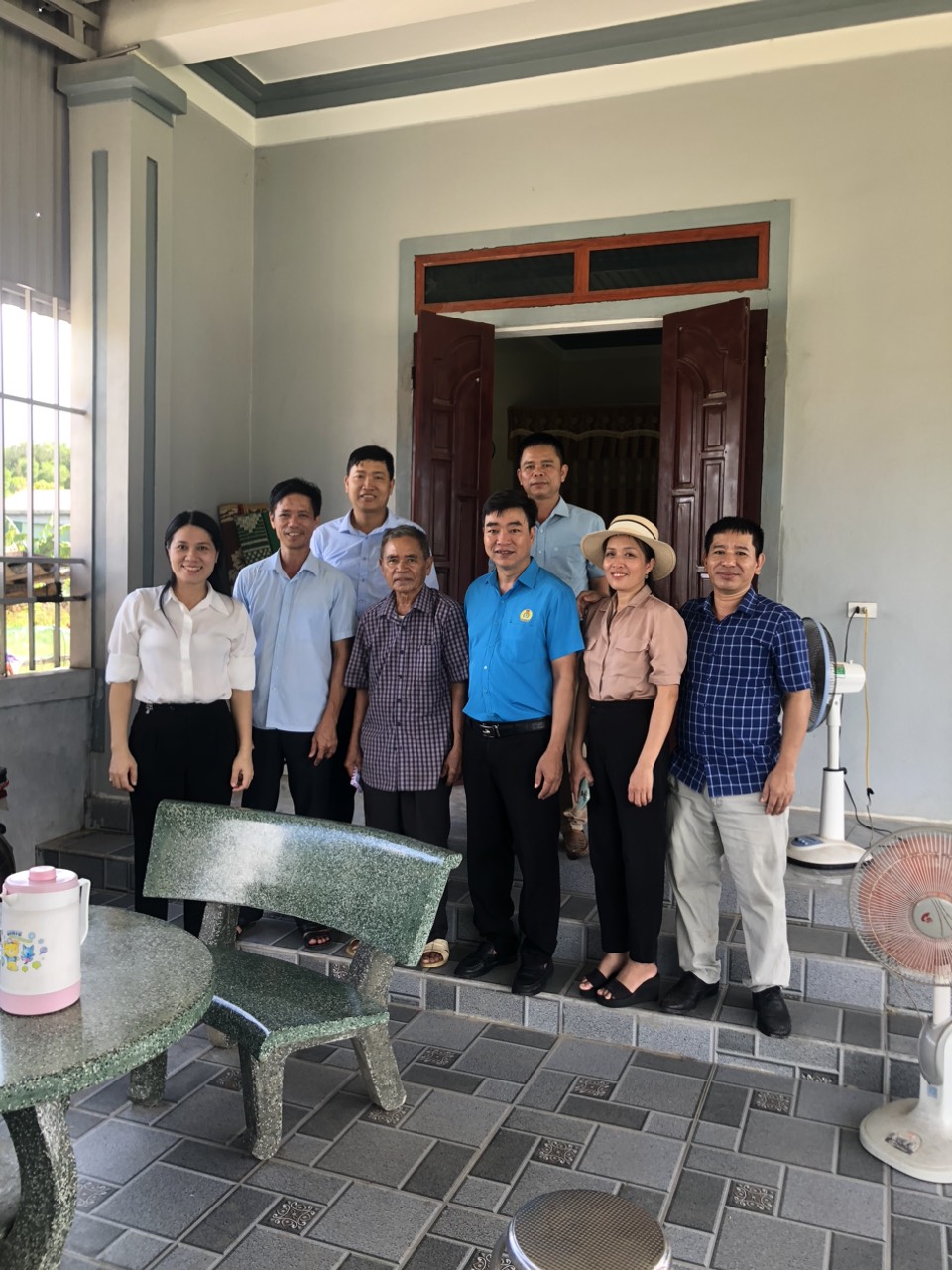 THĂM GIA ĐÌNH THƯƠNG BINH