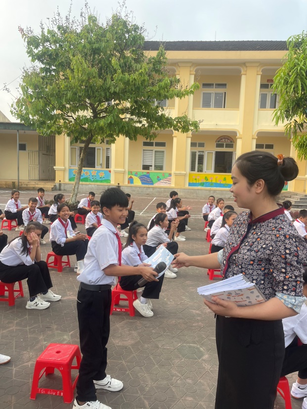 giới thiệu sách