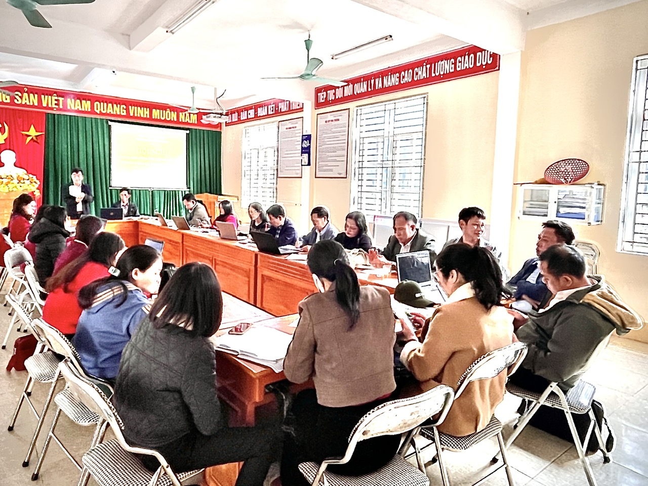 hội nghị tổng kết chi bộ